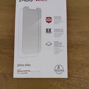 ZAGG InvisibleShield Glass Elite Screen Protector for iPhone 13/13 Pro - Clear